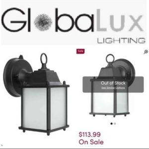 Traditional One Light Wall Lantern -Black Finish